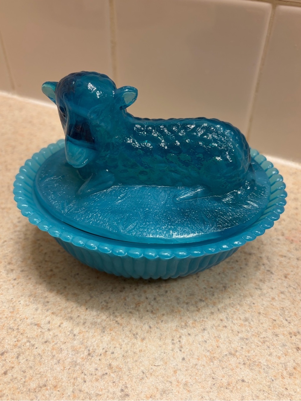 Boyd Blue Vaseline/Uranium Glass Lamb Covered Dish - Picture 3 of 16